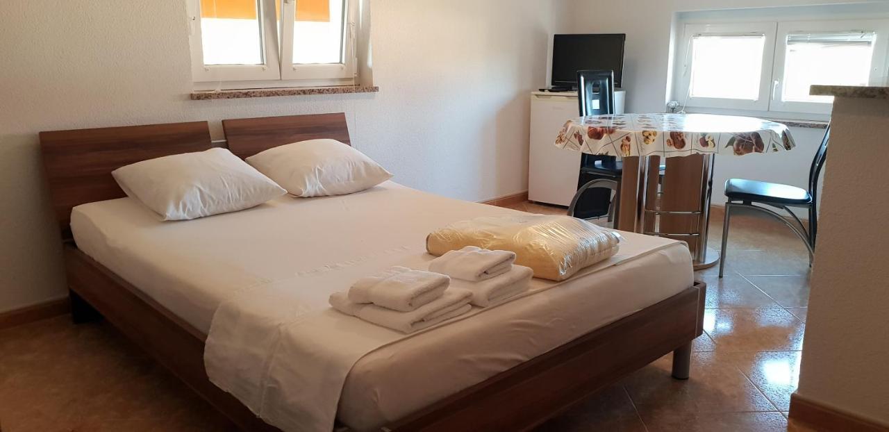 Apartmani Citrus Novigrad Filipac Εξωτερικό φωτογραφία