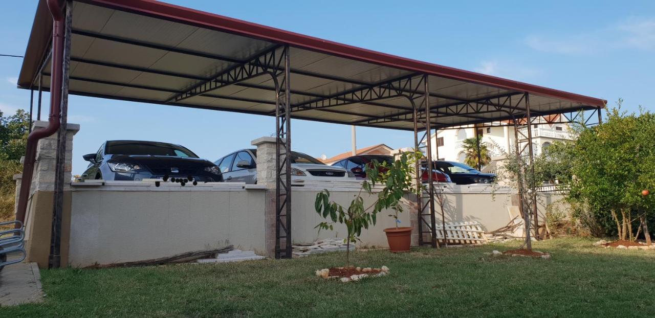 Apartmani Citrus Novigrad Filipac Εξωτερικό φωτογραφία
